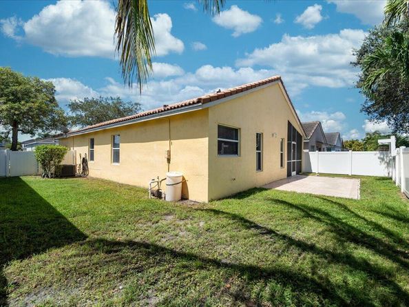 16373 NW 23rd Street, Pembroke Pines FL 33028
