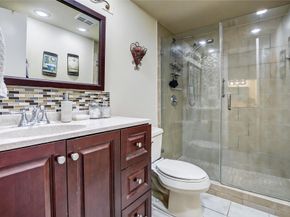 211 S Hollybrook Dr 107, Pembroke Pines FL 33025