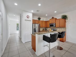 637 SW 3rd AVE, Pompano Beach FL 33060