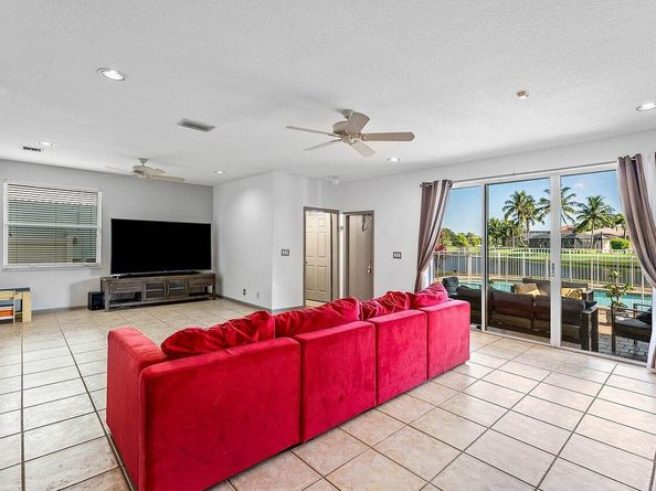 6376 Shadow Tree Lane, Lake Worth FL 33463