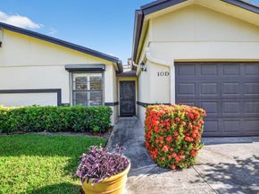 10 Ridge Point Drive D, Boynton Beach FL 33435