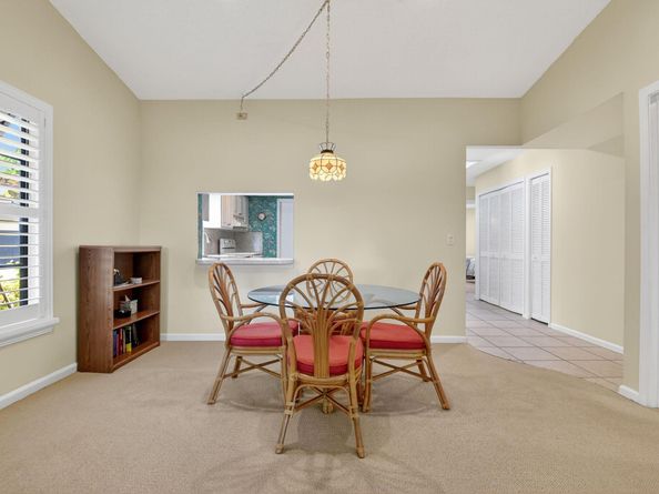 10 Ridge Point Drive D, Boynton Beach FL 33435