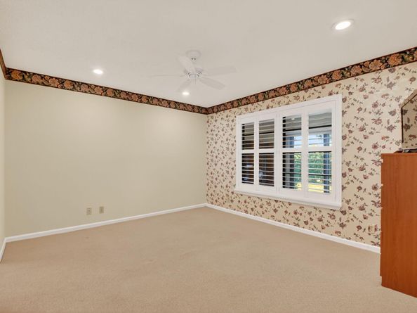 10 Ridge Point Drive D, Boynton Beach FL 33435