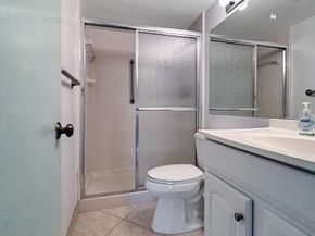 211 Pine Hov Circle B1, Greenacres FL 33463