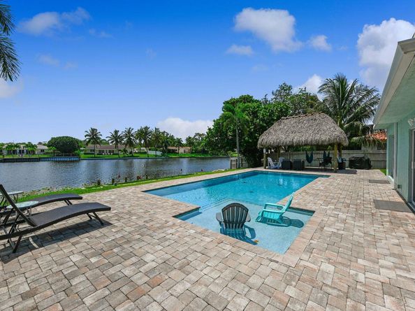 7003 Pine Tree Lane, Lake Clarke Shores FL 33406