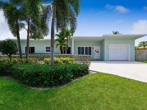 7003 Pine Tree Lane, Lake Clarke Shores FL 33406