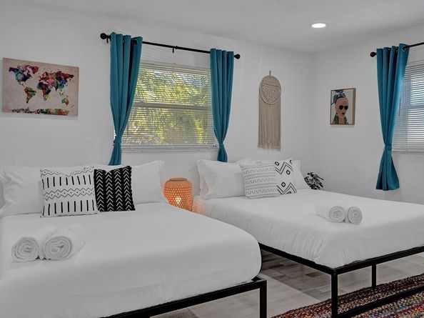 1345 N Andrews Ave #1-2, Fort Lauderdale FL 33311