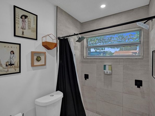 1345 N Andrews Ave #1-2, Fort Lauderdale FL 33311