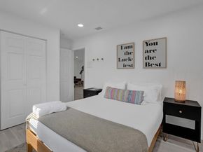 1345 N Andrews Ave #1-2, Fort Lauderdale FL 33311