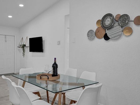 1345 N Andrews Ave #1-2, Fort Lauderdale FL 33311