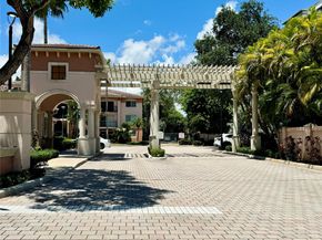 2107 SE 10th Ave 814, Fort Lauderdale FL 33316