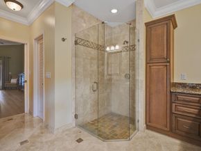 13841 Alexandria Ct, Davie FL 33325