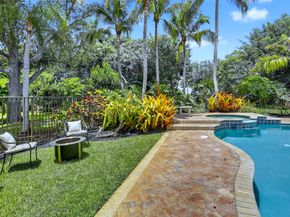 13841 Alexandria Ct, Davie FL 33325