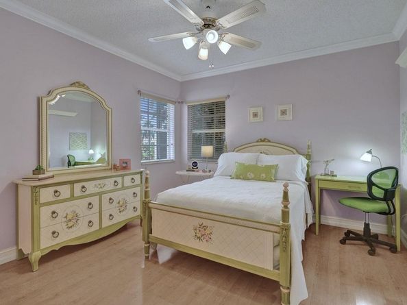 13841 Alexandria Ct, Davie FL 33325
