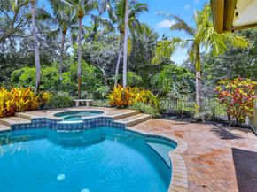13841 Alexandria Ct, Davie FL 33325