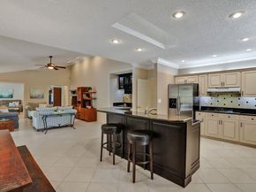 13841 Alexandria Ct, Davie FL 33325