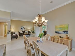 13841 Alexandria Ct, Davie FL 33325