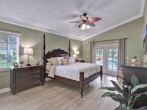 13841 Alexandria Ct, Davie FL 33325