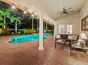 13841 Alexandria Ct, Davie FL 33325