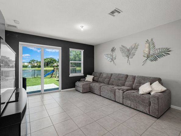 1824 Lake Cove Drive, Lake Worth Beach FL 33460