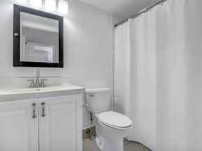 17 Willowbrook Ln 204, Delray Beach FL 33446