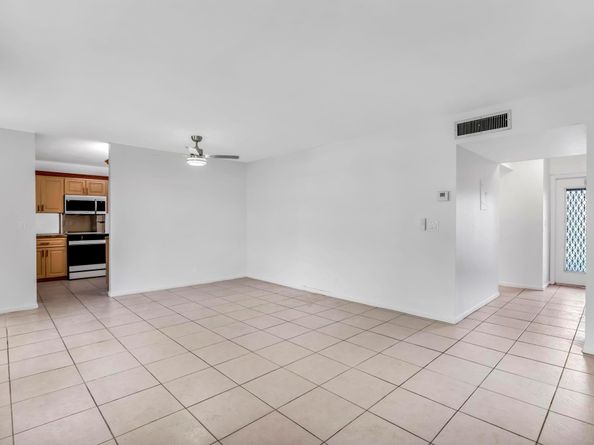 17 Willowbrook Ln 204, Delray Beach FL 33446