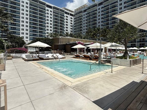 2301 Collins Ave 1008, Miami Beach FL 33139