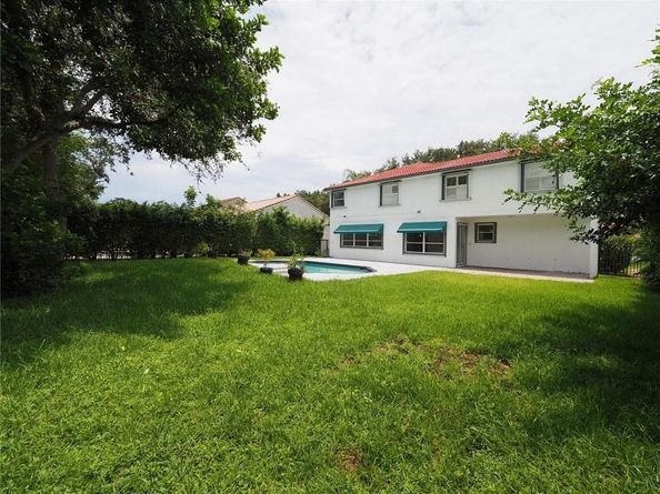 10749 Nashville Dr, Cooper City FL 33026
