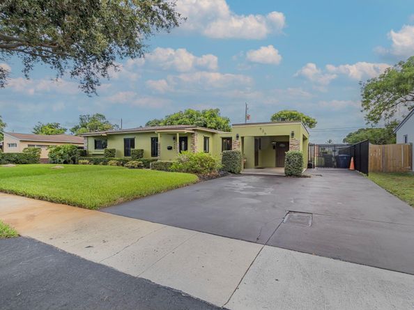 936 NW 13th St, Fort Lauderdale FL 33311