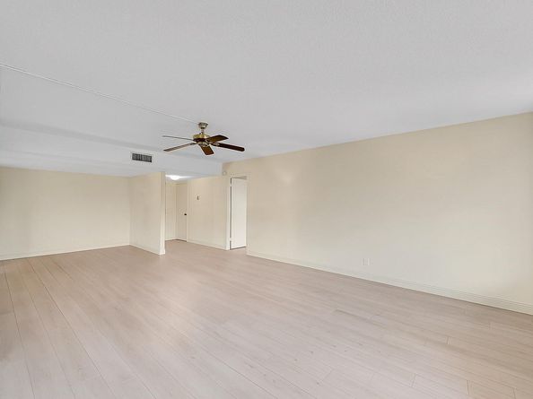 10777 W Sample Rd 408, Coral Springs FL 33065