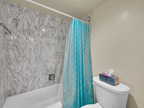 10777 W Sample Rd 408, Coral Springs FL 33065