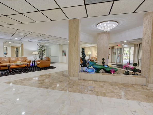 10777 W Sample Rd 408, Coral Springs FL 33065