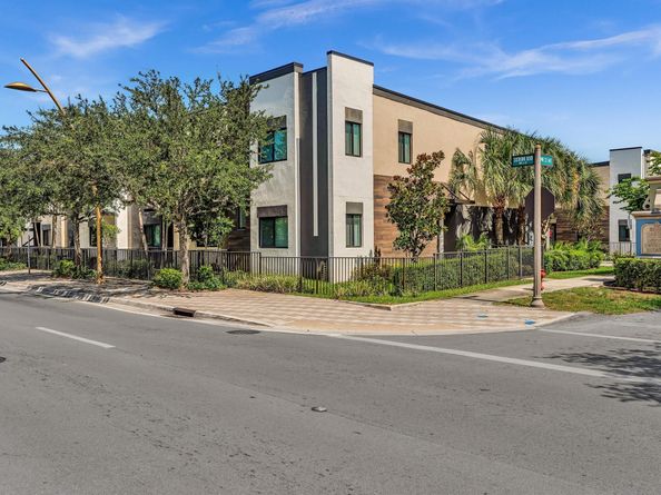 2182 NW 6 Street, Fort Lauderdale FL 33311