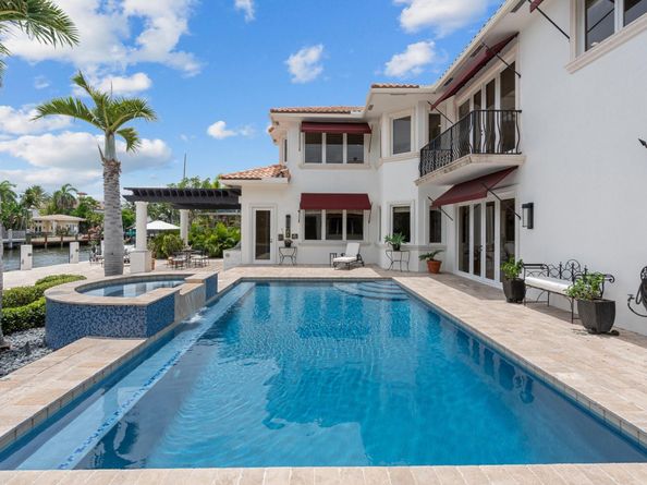 2890 NE 27th St, Fort Lauderdale FL 33306
