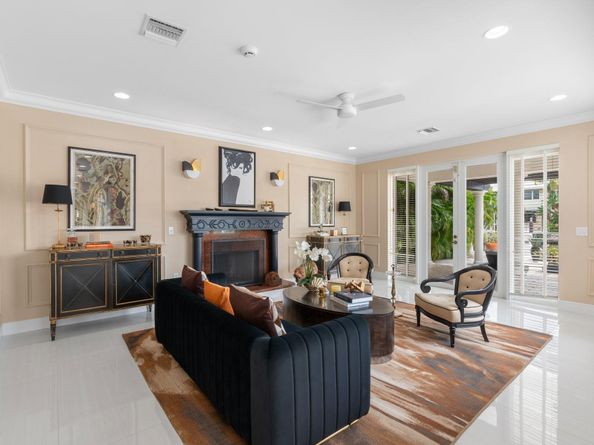 2890 NE 27th St, Fort Lauderdale FL 33306