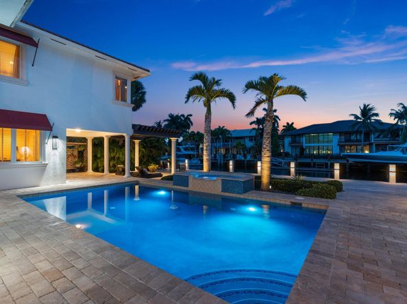 2890 NE 27th St, Fort Lauderdale FL 33306