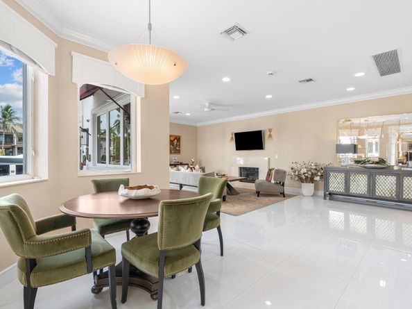 2890 NE 27th St, Fort Lauderdale FL 33306