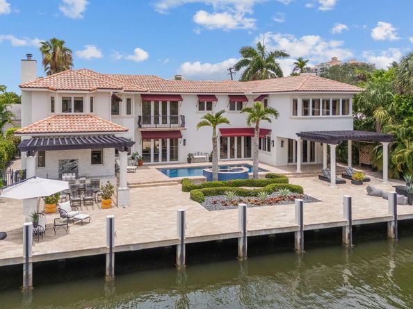 2890 NE 27th St, Fort Lauderdale FL 33306