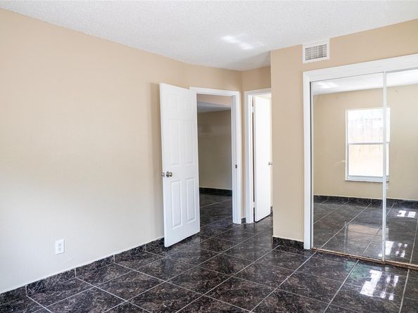 1029 S C St, Lake Worth Beach FL 33460