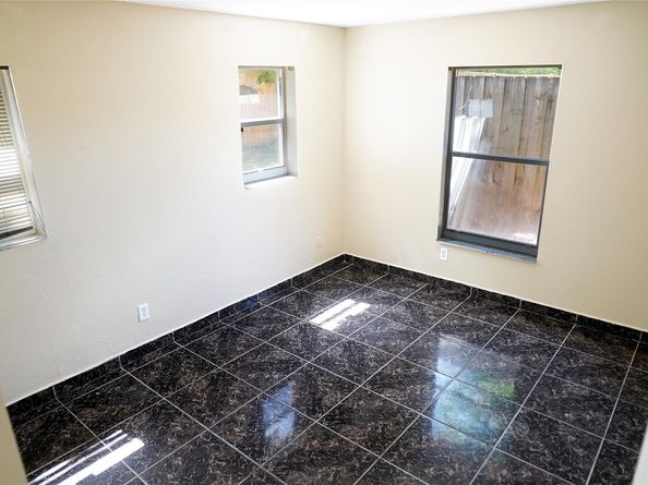1029 S C St, Lake Worth Beach FL 33460