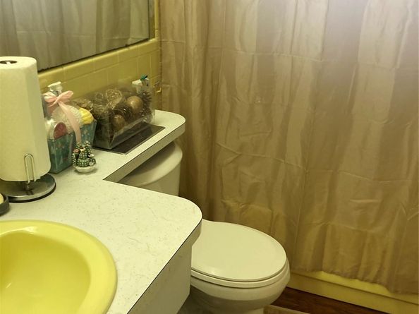6514 NW 57th Ct, Tamarac FL 33321