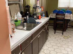 6514 NW 57th Ct, Tamarac FL 33321