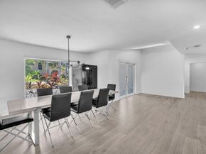 5421 N 36th Ct, Hollywood FL 33021