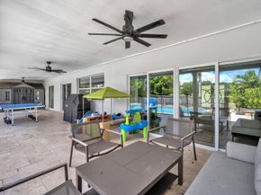 5421 N 36th Ct, Hollywood FL 33021