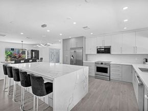 5421 N 36th Ct, Hollywood FL 33021