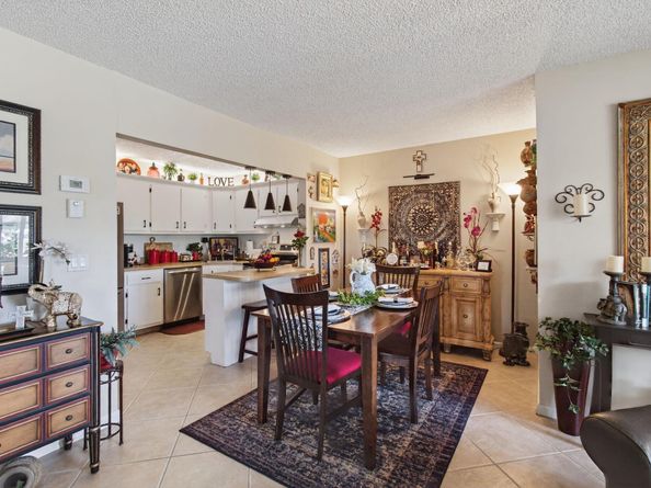 340 Pine Ridge Circle C1, Greenacres FL 33463