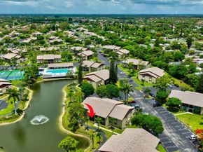 340 Pine Ridge Circle C1, Greenacres FL 33463
