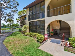 340 Pine Ridge Circle C1, Greenacres FL 33463