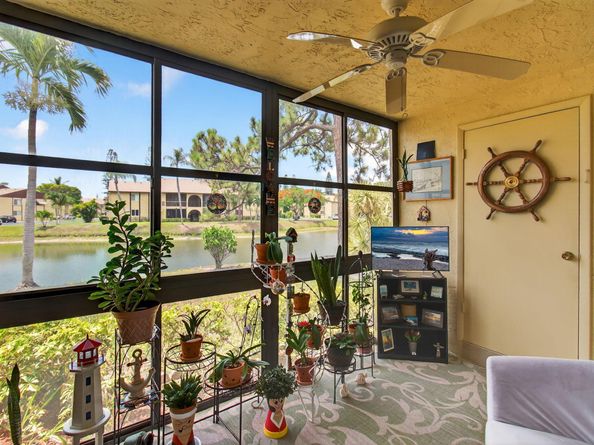340 Pine Ridge Circle C1, Greenacres FL 33463