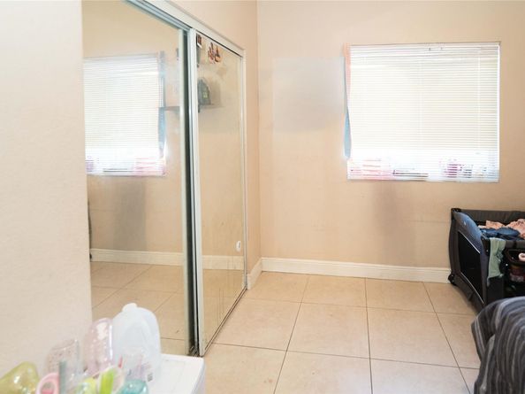 2430 NW 13 St, Pompano Beach FL 33069